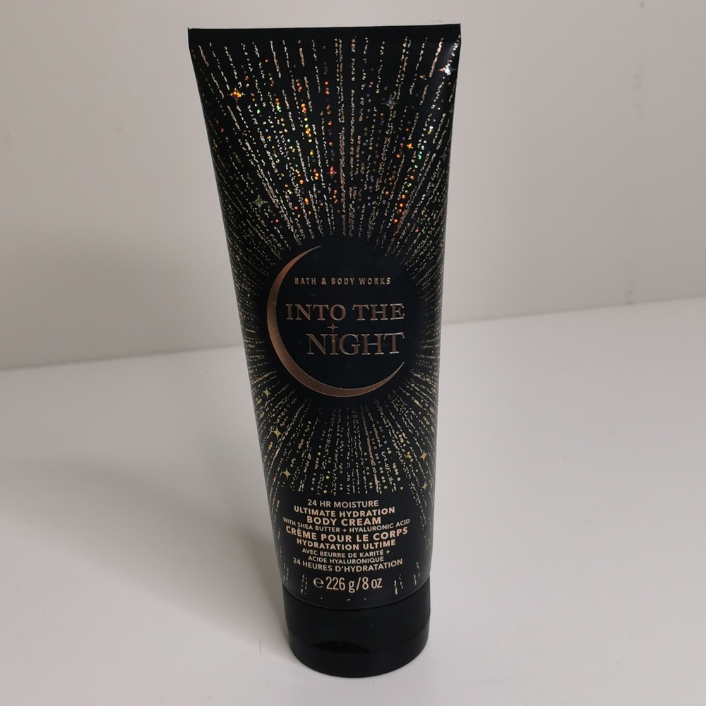 BNWT Bath and Body Works Into the Night Body Cream